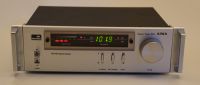 Aiwa R-22
